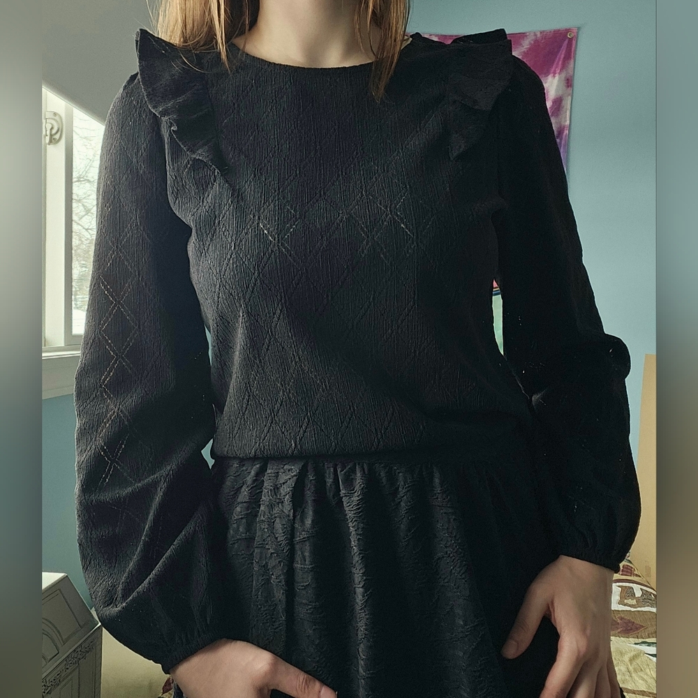 RW & Co Balloon Sleeve Pointelle Top With Ruffle Detail